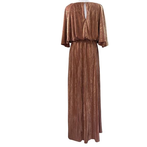 See & Be Seen pleated maxidress, glamorous, statement dress, wedding guest - Picture 3 of 6
